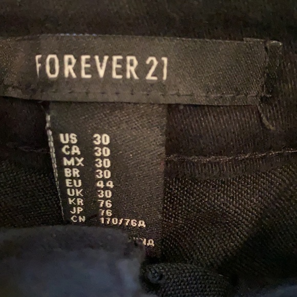 Forever 21 high waist shorts - Picture 3 of 3